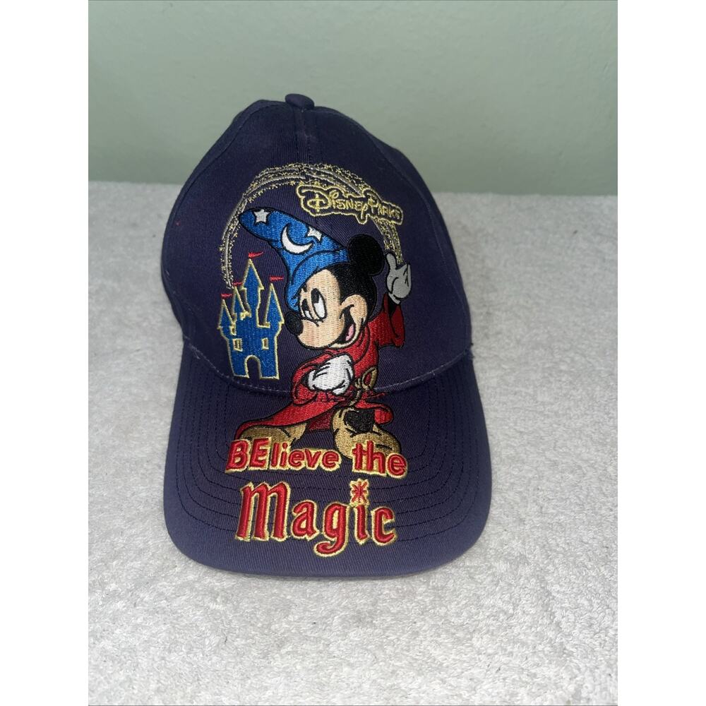 RARE Disney Parks Sorcerer Mickey CAST EXCLUSIVE Hat Believe the Magic 2009